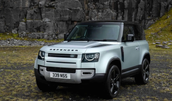 Land Rover Defender Defender 90 2.0 L X-Dynamic HSE P300