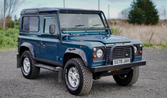 Land Rover Defender Defender 90 2.5 D Hard Top