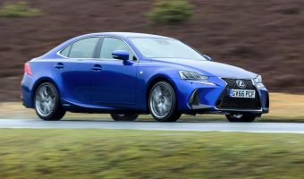 Lexus IS IS 300h Comfort e-CVT