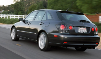 Lexus IS IS Sport Cross 300