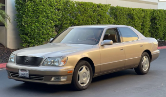 Lexus LS LS 400