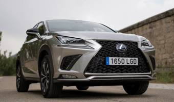 Lexus NX NX 300h 4x4 Business Plus e-CVT