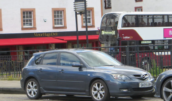 Mazda 3 3 1.6 Impressive