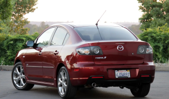 Mazda 3 3 1.6 Touring