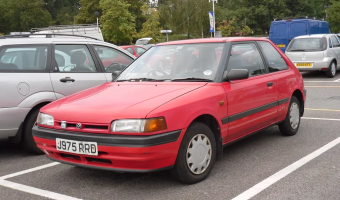 Mazda 323 323 1.3i
