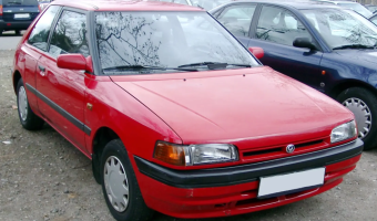 Mazda 323 323 C 1.3i DAB