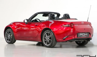 Mazda MX MX-5 1.5i SKY-G