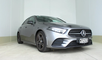 Mercedes-Benz  A Sedan 180 d Style 7G-DCT