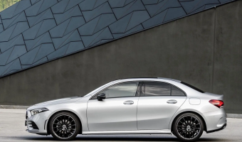 Mercedes-Benz  A Sedan 200 AMG 7G-DCT