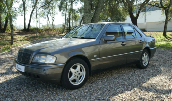 Mercedes-Benz  C 180 Sport