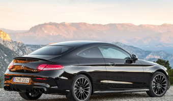 Mercedes-Benz  C 200 d AMG 9G-Tronic