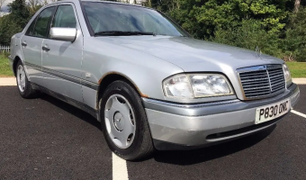 Mercedes-Benz  E 250 TD Elegance