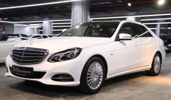 Mercedes-Benz  E 180 Premium