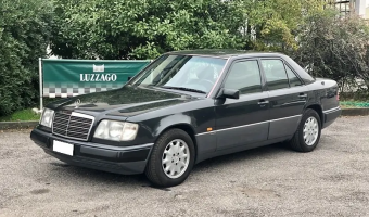 Mercedes-Benz  E 200 D
