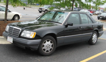 Mercedes-Benz  E 200 Elegance