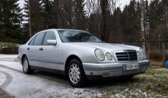 Mercedes-Benz  E 220 CDI Avantgarde
