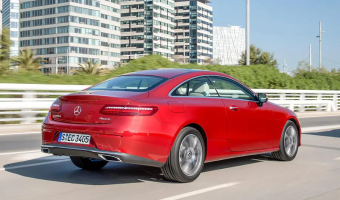 Mercedes-Benz  E 220 d 4Matic AMG 9G-Tronic