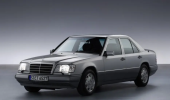 Mercedes-Benz  E 220 Elegance