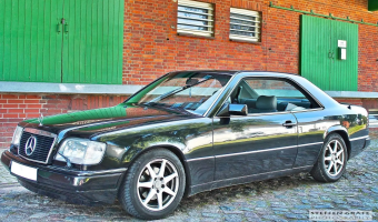Mercedes-Benz  E 230 CE