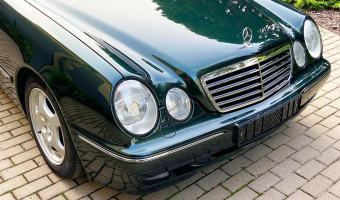 Mercedes-Benz  E 240 Classic