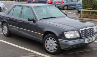 Mercedes-Benz  E 250 TD