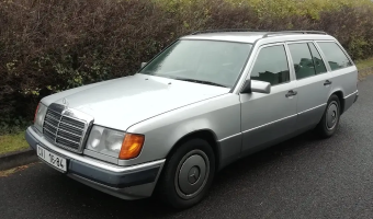 Mercedes-Benz  E 250 TD