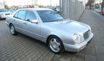 Mercedes-Benz  E 290 TD Avantgarde