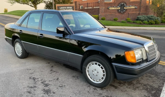 Mercedes-Benz  E 300 4Matic