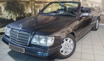 Mercedes-Benz  E 300 C24V