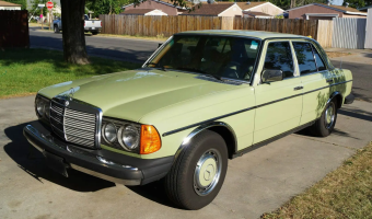 Mercedes-Benz  E 300 D