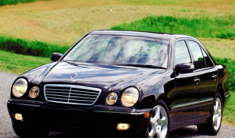 Mercedes-Benz  E 320 Classic