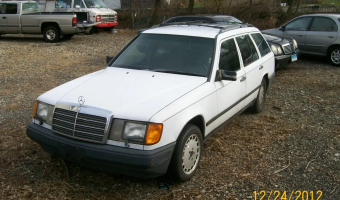 Mercedes-Benz  E Estate 300 TD