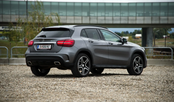 Mercedes-Benz GLA GLA 200 AMG 7G-DCT