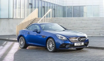 Mercedes-Benz SLC SLC 180 AMG 9G-Tronic