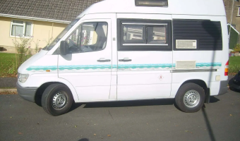 Mercedes-Benz  Sprinter 208 D