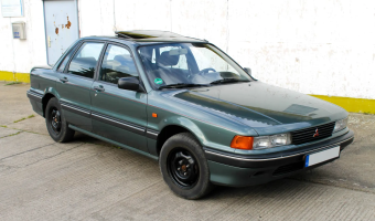 Mitsubishi Galant Galant 2000i GLS