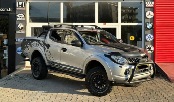 Mitsubishi L 200 L 200 2.4 DI-D MIVEC 4x4 Blizzard Crawler Lüx