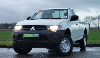Mitsubishi L 200 L 200 2.5 D 4x4