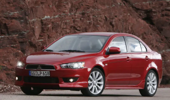 Mitsubishi Lancer Lancer 1.5 Invite