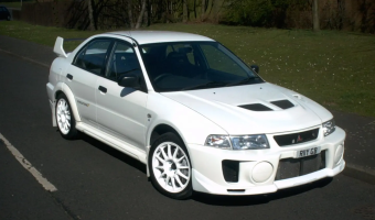 Mitsubishi Lancer Lancer 2.0 Evo IX GT300