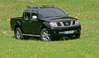 Nissan Navara Navara 2.5 D 4x2 SE Comfort Pack
