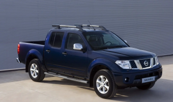 Nissan Navara Navara 3.0 TDI 4x4 Uzun Kasa LE