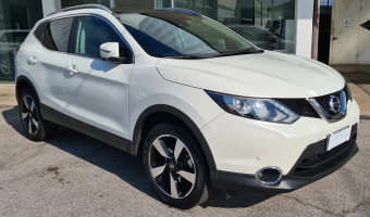 Nissan Qashqai Qashqai 1.6 4x2 Tekna Executive Glassroof