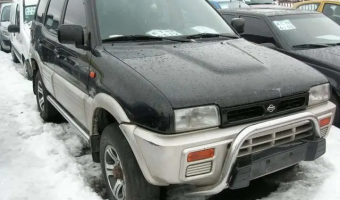 Nissan Terrano Terrano 2.4