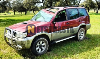 Nissan Terrano Terrano 2.7 TDI Sport
