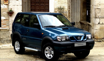 Nissan Terrano Terrano 2.4 S