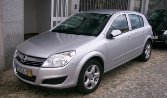 Opel Astra Astra 1.3 CDTI Essentia