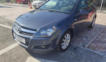 Opel Astra Astra 1.3 CDTI Essentia