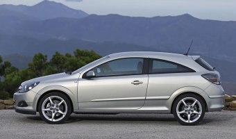 Opel Astra Astra GTC 1.6 Turbo Sport