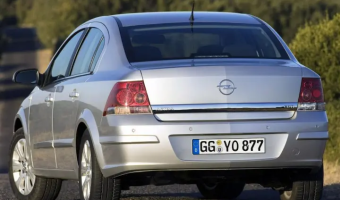 Opel Astra Astra Sedan 1.6 16V 100.Yıl